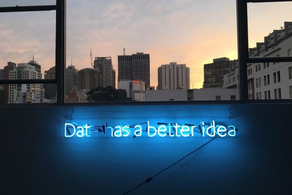 image source: Unsplash. Photographer: Franki Chamaki.